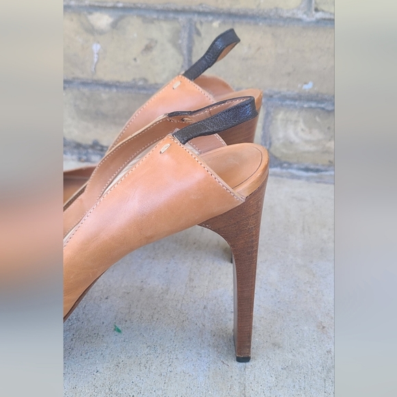 Costume National Sling Back Pumps - Picture 2 of 12